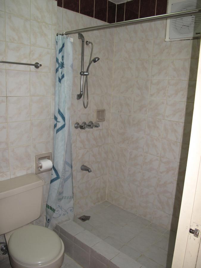 Makati Suites At Travelers Inn Makati City ภายนอก รูปภาพ